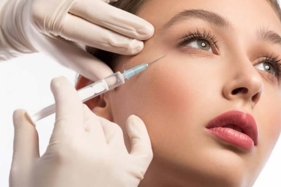 Ácido hialurónico injetável